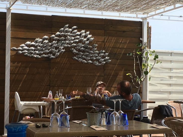 9EA365A7-BEEB-4063-93E9-4D8ED60FF398