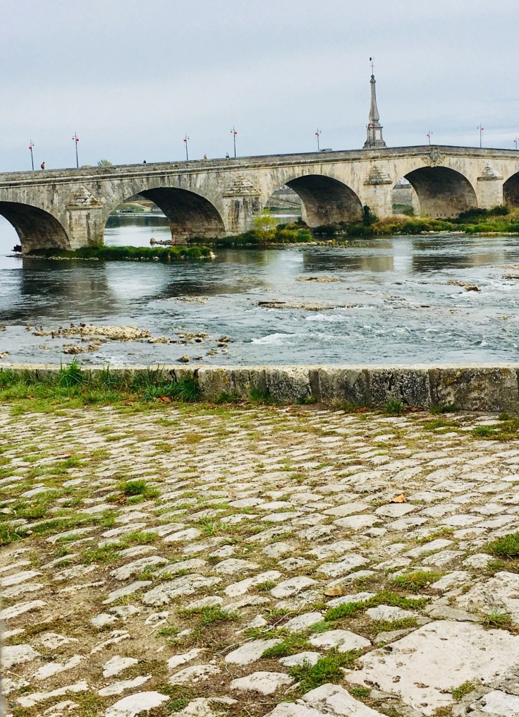 CF06F62C-A627-477B-9830-AFB1F9B1B2AD