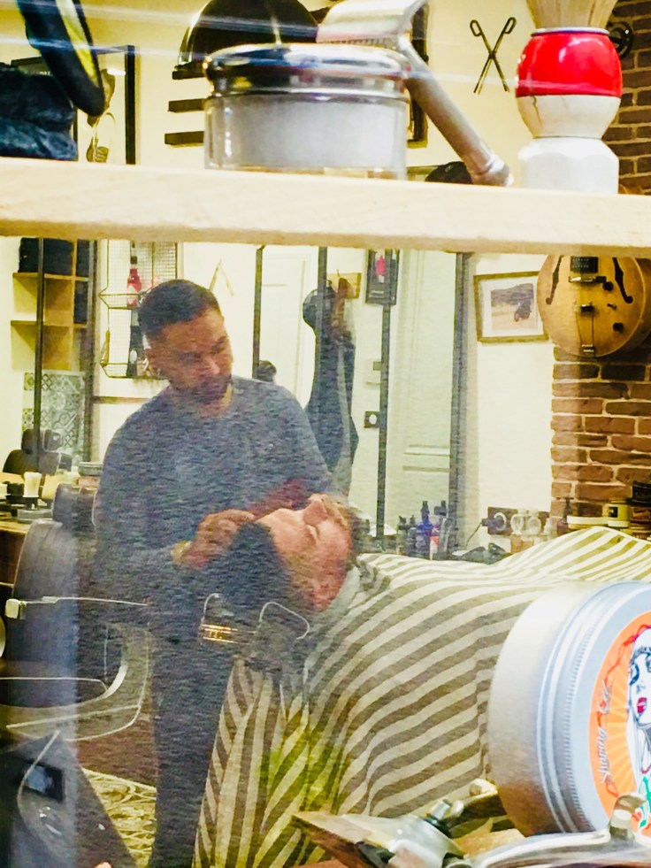 F4907987-D5B6-4595-B603-885FFF961069