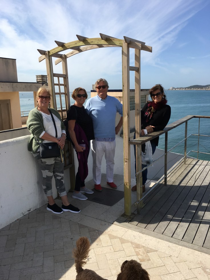 10F73596-8639-4C4A-A752-A4DB6F94C955