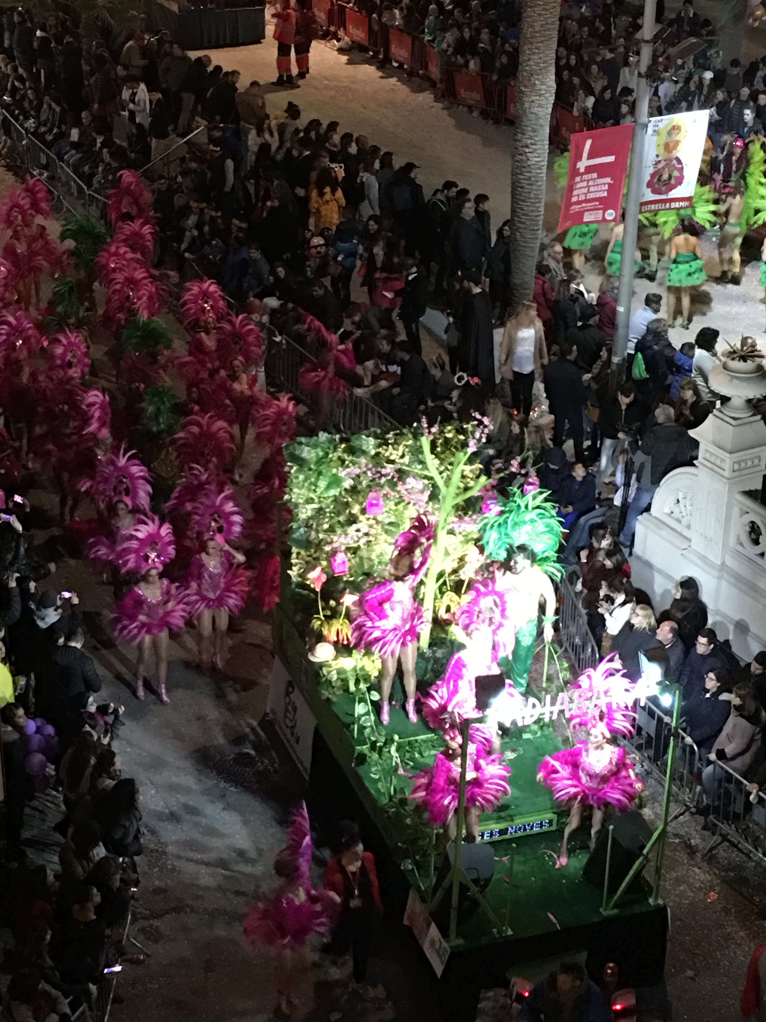 18769F18-D6C1-47AA-A4FD-39767D95172E